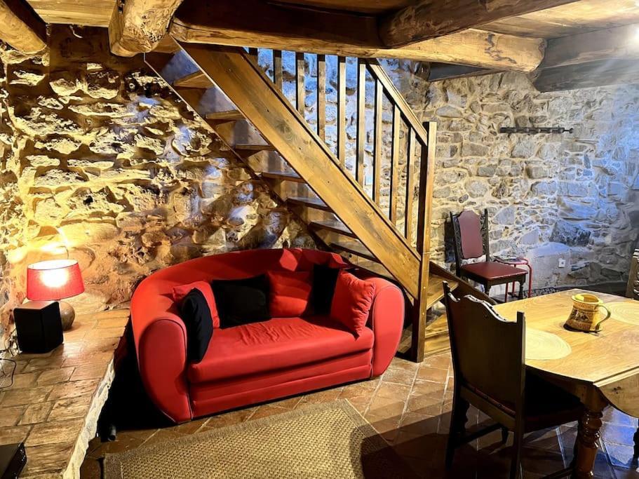 La Maison De Blanche Neige Assignan Extérieur photo