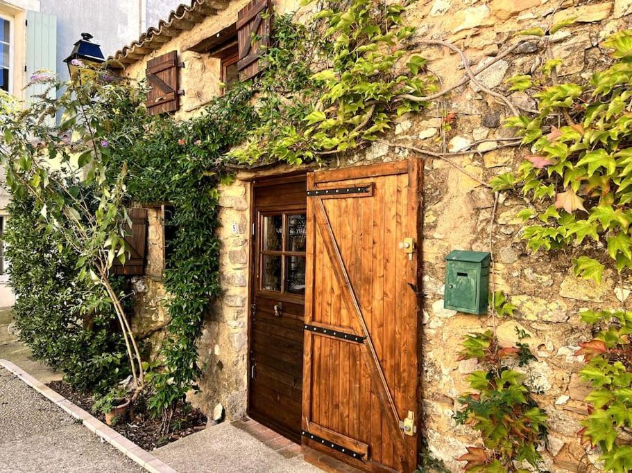 La Maison De Blanche Neige Assignan Extérieur photo